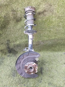 5Q0407258C Spindel Nabe Vorne Rechts Volkswagen Tiguan 2018 Diesel (24) - Bild 1 von 8