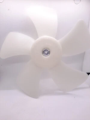 Ventilador de refrigeración HONDA 19020-RWP-J51 - Honda Accord, unidad de hoja de ventilador solo 2008-2010 Foto 1 de 4