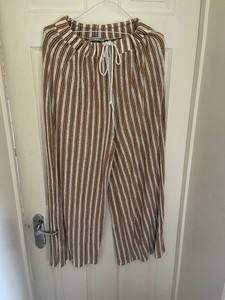Pantalones anchos y harén de Zara para mujer | FASHIOLA.es
