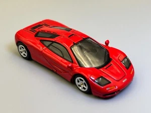 McLaren F1 rojo - MiniGT #654 - Imagen 1 de 15