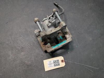 Pinza de freno trasera derecha Volkswagen Passat 2015 5QM615424A 2014 2016 2017 Foto 1 de 4