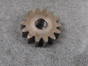 SUZUKI DR800 1992 12612-31D00 GEAR  STARTER IDLE NO.2 12953 - Bild 1 von 5