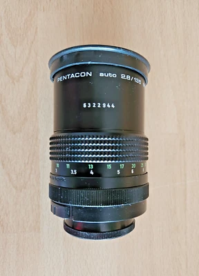 Objektiv PENTACON auto 2.8/ 135mm  M42 MC Nr. 6322944 - Bild 1 von 4