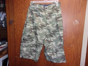 NEW  MEN'S GEORGE  GREEN CAMO  BOWERYMESSENGER CARGO  COTTON SHORTS - Picture 1 of 4
