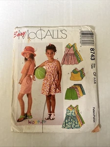 McCall's Schnittmuster 8743 Kinder Kleid Strampler Top Shorts Größen 4-5-6 UNGESCHNITTEN - Bild 1 von 3
