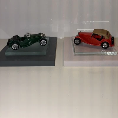 Caixa de fósforos vintage MG TC 1945 modelo do passado vermelha 1977 Y-8 + Y-1 Jaguar SS-100 - Imagem 1 de 4
