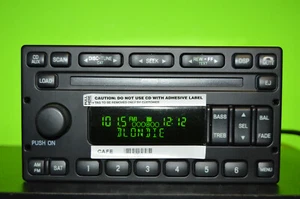 05-07 Ford Escape Mariner factory AM FM 6 disc CD player radio 6L8T-18C815-AD - Picture 1 of 8