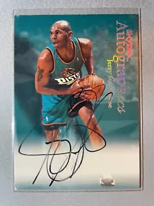 1999-00 SkyBox Premium Autogramm Jerry Stackhouse *schwer zu finden* - Bild 1 von 2