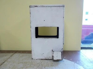 VINTAGE GAS STATION PUMP ISLAND WINDSHEILD WASHER PAPER TOWEL CABINET DISPENSER - Picture 1 of 12