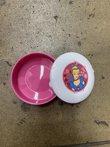 Cinderella plastic food container with lid - Picture 1 of 2
