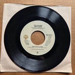 THE DOOBIE BROTHERS One Step Closer 45 7" Record Vinyl Records - Picture 1 of 2