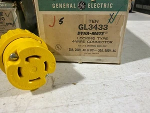 Box of 5 GE GL3433 Dyna-Mate Locking Type 4-Wire Connector 30A 250-600V, NOS - Picture 1 of 7