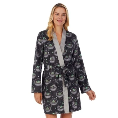 NUEVO CON ETIQUETAS Mujer Bebé Yoda Bata Pijama Cubierta Pantalones Star Wars Grogu Albornoz S M Negro Foto 1 de 4