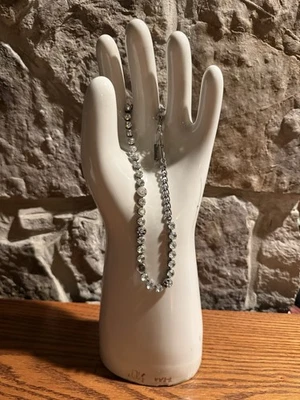 "Hermoso collar de mariana tono plata con conjunto de cristales y sin conjunto - tal cual - 19,5""" Foto 1 de 4