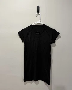 Lululemon x Peloton Black Swiftly Tech Short Sleeve Shirt Top Size 6 - Picture 1 of 3