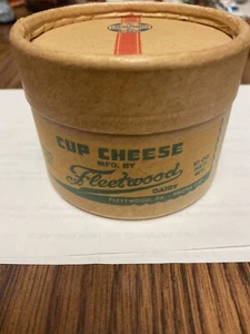 VINTAGE SEALRIGHT CARDBOARD CONTAINER-FLEETWOOD DAIRY, FLEETWOOD,PA PHONE 2181 - Picture 1 of 11