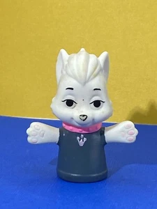 Paw Patrol Fingerpuppe weißer Hund mit grauem Hemd & rosa Halsband - Bild 1 von 4