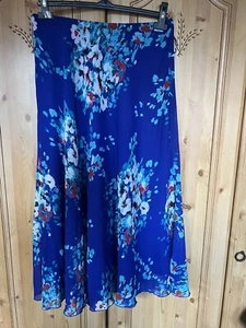 Skirt Nightingales Blue Floral Size 12 Elastane Waist Band Length 34” Chiffon - Picture 1 of 6