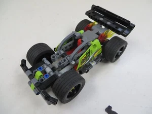 Lego 42072-1 WHACK! - Vehicle Only - Picture 1 of 2