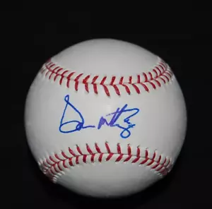 DON MATTINGLY SIGNIERT MLB BASEBALL BECKETT COA - YANKEES - Bild 1 von 2