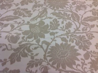 Tela de tapicería floral Lee Jofa Bird - Kali Damasco Rafia 0,65 yardas (2012136-16) Foto 1 de 3