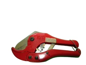 Orbit Underground 26085 Pipe Cutter Cuts Up To 1" In Diameter Cuts All PVC - Picture 1 of 12