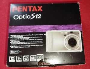 Pentax Digitalkamera Kamera kompakt Optio S12 / 12.0 MP / Foto Komplettpaket - Bild 1 von 7