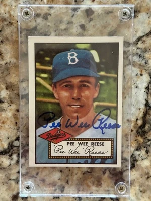 1952 1983 Topps reimpresión Pee Wee Reese autógrafo firmado automáticamente Foto 1 de 2