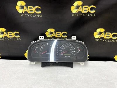 Cuadro de instrumentos velocímetro Toyota Sienna 1998-2000 ID 83800-08010-00 OEM Foto 1 de 4