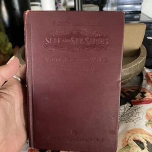 1901 what a Young Wife Ought to Know by Emma Drake - Picture 1 of 18