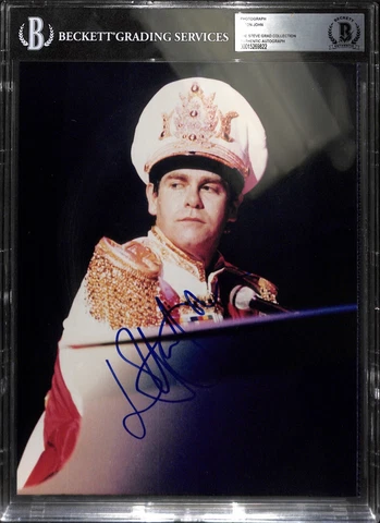 Elton John RARE In-Person Signed 8x10 Photograph BAS (Grad Collection) Cover