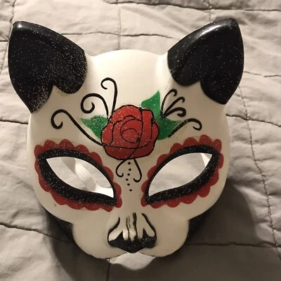 Adult Mardi Gras Masquerade Halloween Glittery Cat Mask Elastic Band Black White - Image 1 of 4