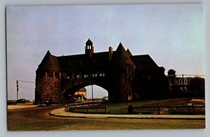 Narragansett Rhode Island RI Towers Antiguo Casino Arco Coches Postal Años 50 - Imagen 1 de 2