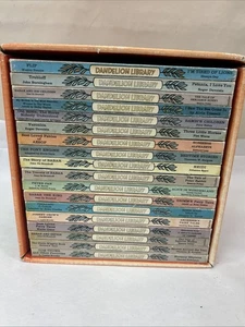 Vintage My Dandelion Library of 18 Two-Sided Flip Children’s Books (36 Stories) - Picture 1 of 5
