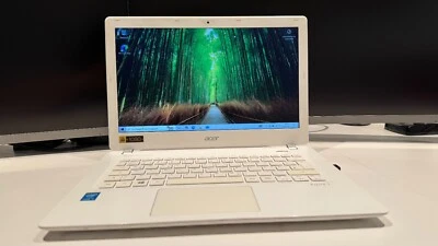 Acer Aspire Notebook Full HD - Intel i5 - 8GB RAM - 500 GB - Weiß - Bild 1 von 4