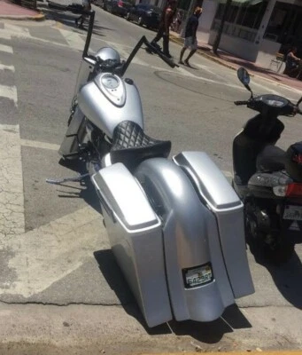 Alforjes/para-lama esticados Yamaha Roadstar 6" sem tampas 99 ou mais - Imagem 1 de 4