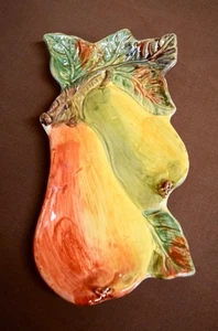 Vintage small ceramic platter, nice pear decoration, made in Italy, 5"x11" - Picture 1 of 4