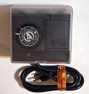 Intermatic Raintight Outdoor Timer Model HB11R Excellent Unused ? Condition - Picture 1 of 7