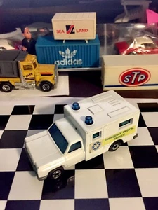 ๐ Matchbox Lesney Superfast EMS White Ambulance No.41 ๐ - Picture 1 of 8