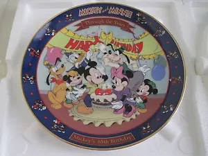 Plato de Walt Disney Mickey y Minnie a través de los años 65 cumpleaños de Mickey sexto - Imagen 1 de 5