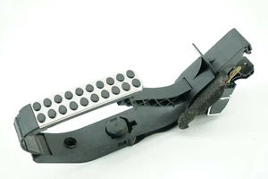 Mercedes Clk350 09 Throttle Actuator Gas Accelerator Pedal W Sensor 2113001804 - Picture 1 of 10