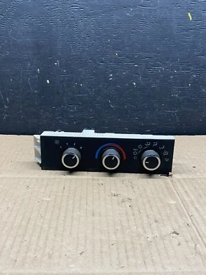 Panel de control climático Chevrolet Express 1500 2500 3500 2008-2010 L5350 hp Foto 1 de 4