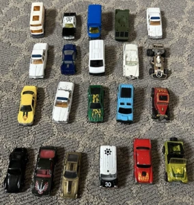 Vtg Matchbox Car Lot of 21 - Picture 1 of 12