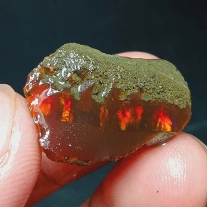 10 Ct Natural Ethiopian Welo Fire Opal Rough Gemstone 24x15x5mm - Picture 1 of 6