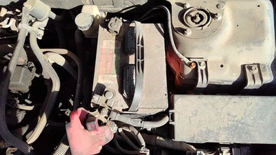 Ford Fusion 2010-2012 bandeja completa de montaje en caja de batería con sujeción OEM 2,5 L Foto 1 de 3