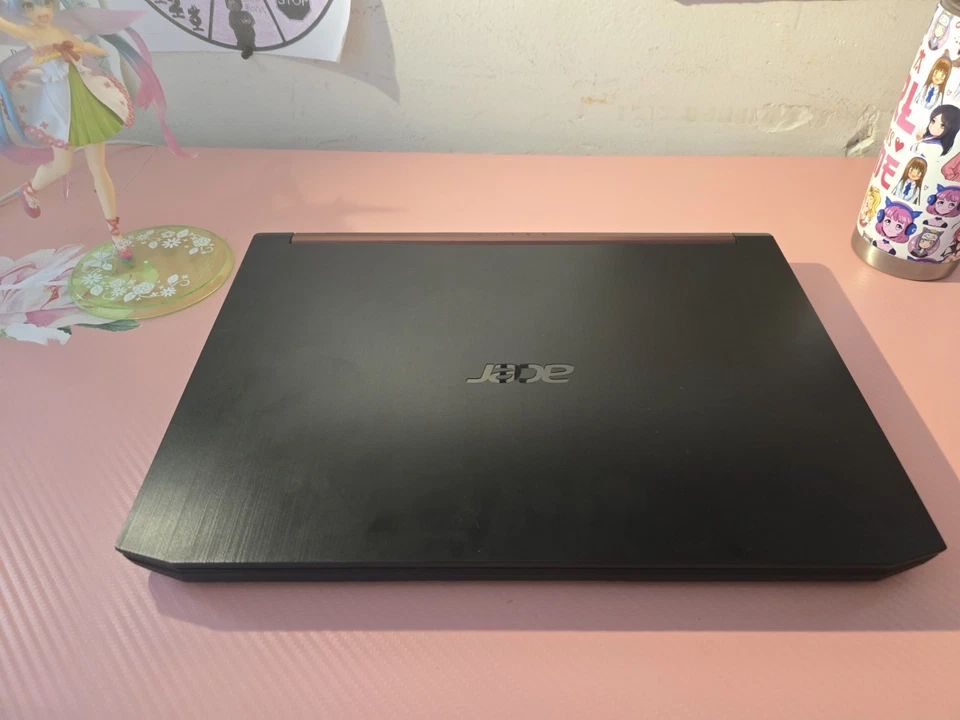 Portátil para juegos Acer Nitro Intel Nvidia Geforce Win11 15" HD1080 teclado rojo Lite Foto 1 de 1