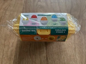 NEW Montessori Geometric 6 Eggs Chicks Toy Preschool Shapes Expressions Easter - Picture 1 of 2