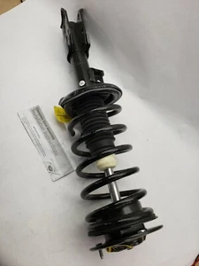 Suspension Strut and Coil Spring Assembly Front Right Unity fits 2002 Saturn Vue - Picture 1 of 4