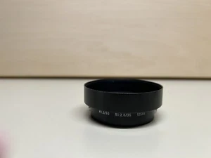 Leica R 35mm 2.8 & 50mm f/2 Metal Lens Hood  12564 & Leica Front Cover 14163 - Picture 1 of 5