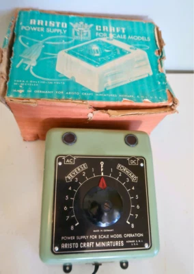 Aristo Craft Miniatures Power Supply for Scale Model Train Sets – Original Box - Image 1 of 4